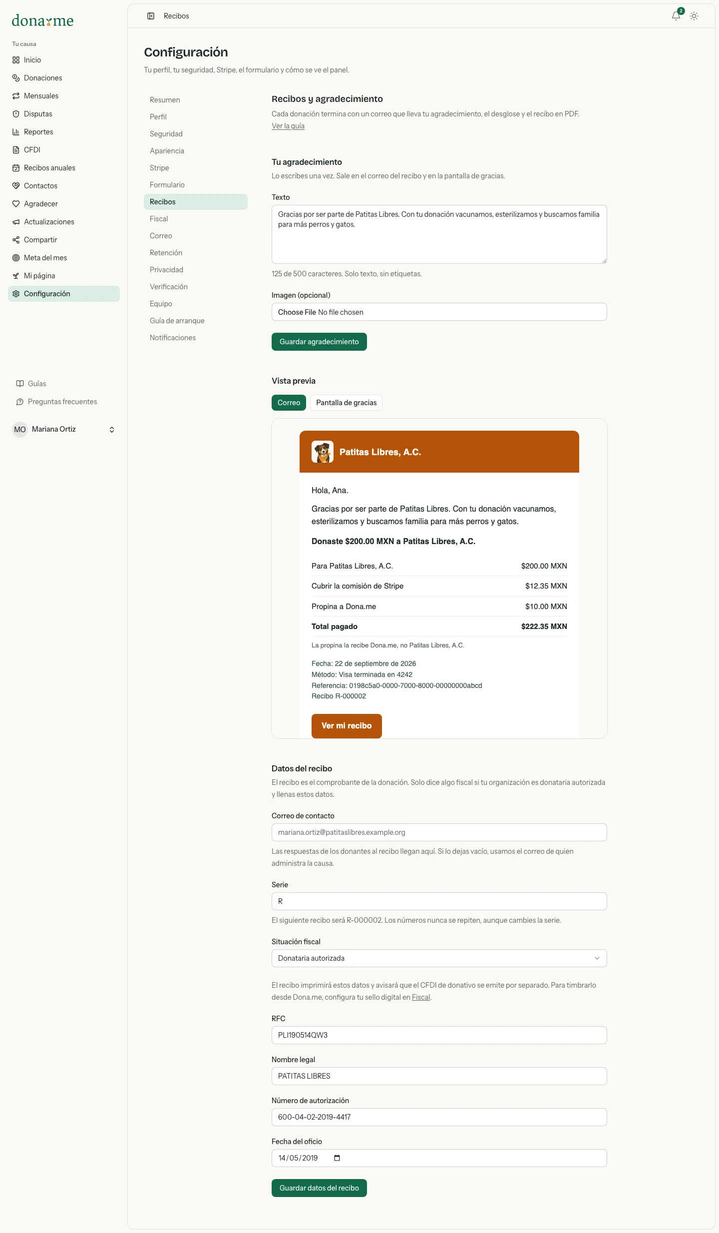 Sección Datos del recibo en Configuración, Recibos, con correo de contacto, serie y situación fiscal