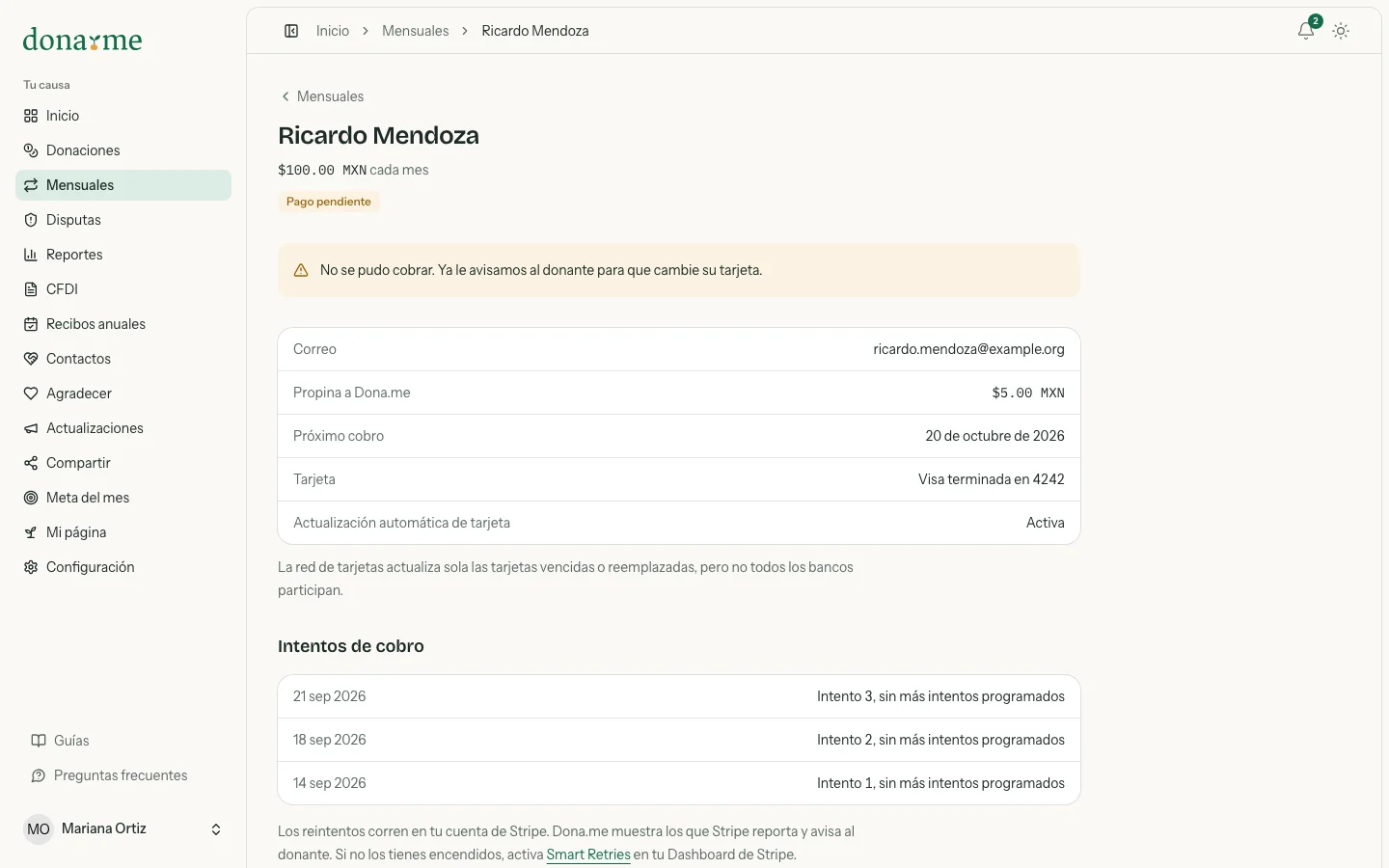 Detalle de una donación mensual con pago pendiente, el aviso arriba y el historial