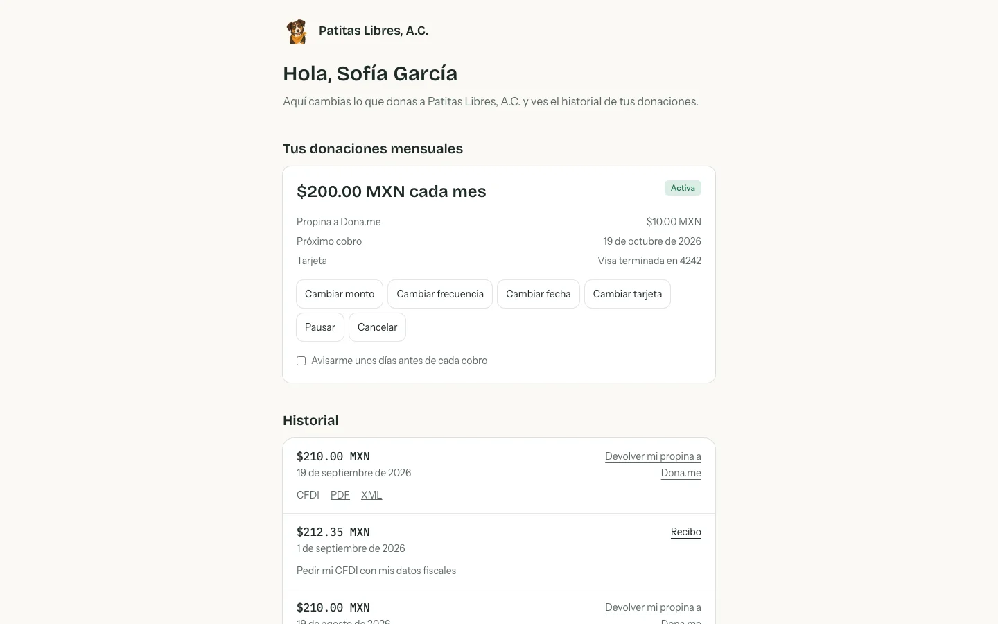 Portal del donante con una donación mensual activa, sus botones de cambio y el historial de cobros